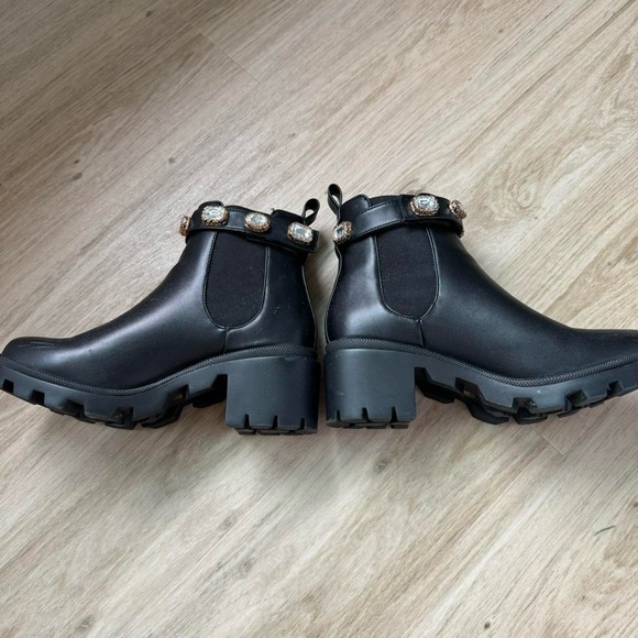 Steve Madden Black booties - Picture 6 of 7